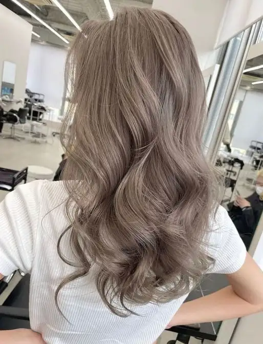 TÓC UỐN MỊN ĐANG CỰC HOT Ở Golden Hair – Phục hồi tóc, làm tóc mới